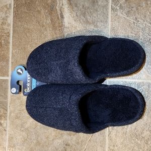 Isotoner slippers